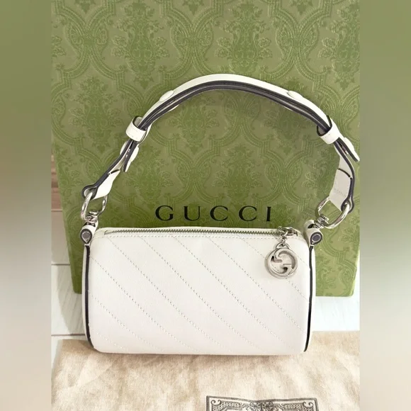 New Gucci Leather Blonde Small Cylinder Handbag / Barrel Bag - Picture 2 of 10